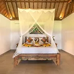Nanang Antique Ubud Villa